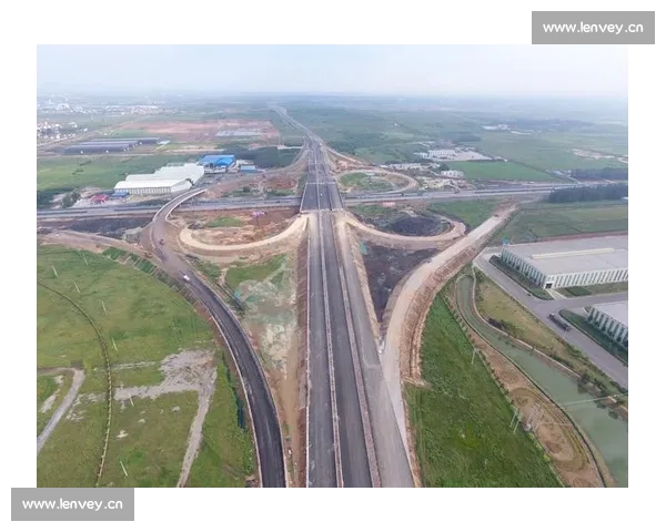 赛季收官在即回望拼搏历程总结成长经验展望未来新征程